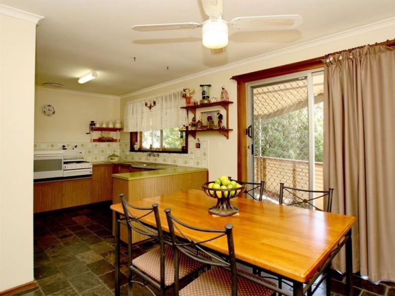 38 Kathryn Drive, Morphett Vale SA 5162