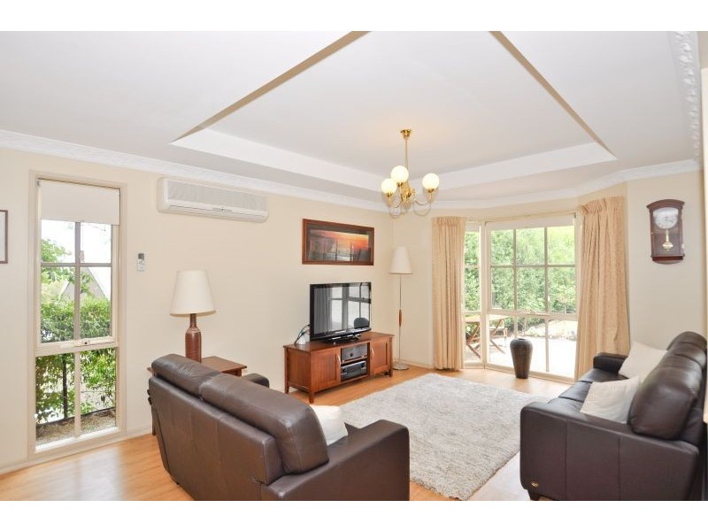 9 Albert Avenue, Crafers West SA 5152