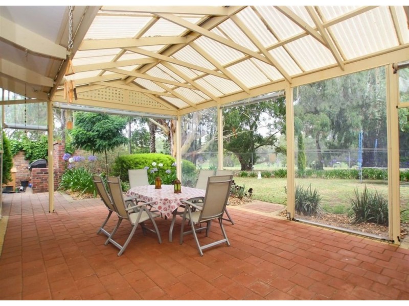 2 Fama Court, Flagstaff Hill SA 5159