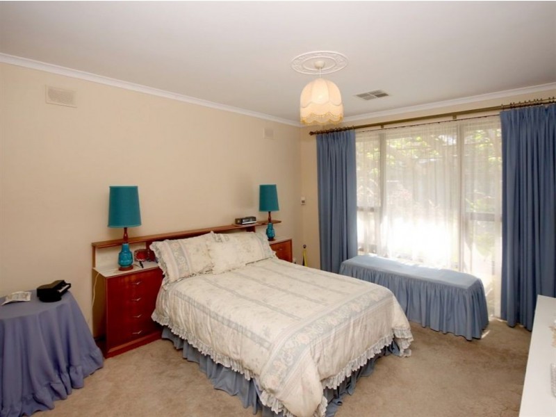 6 Chelsea Avenue, Flagstaff Hill SA 5159