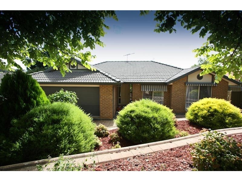 42 Forest Drive, Happy Valley SA 5159
