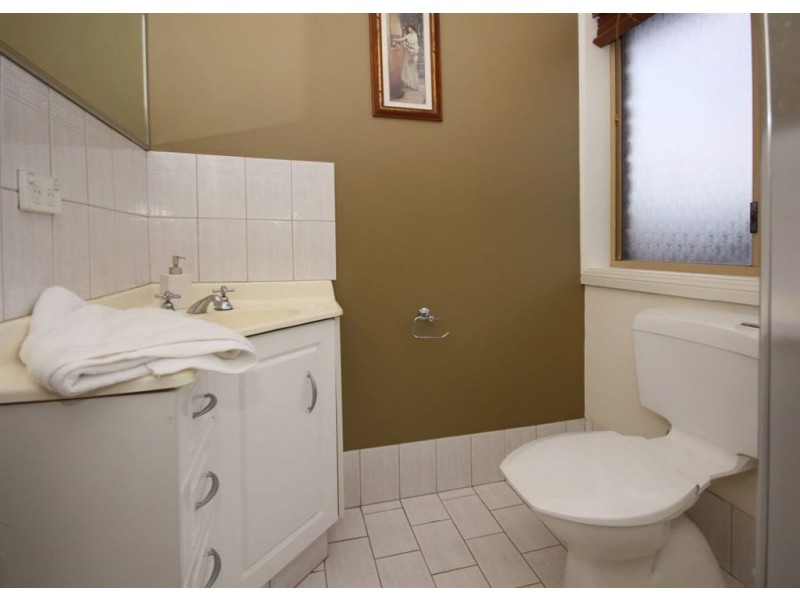 68 Seaview Drive, Happy Valley SA 5159