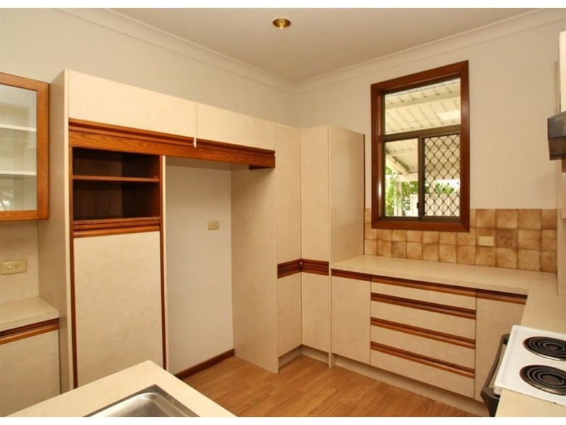 76 Dunrobin Road, Hove SA 5048