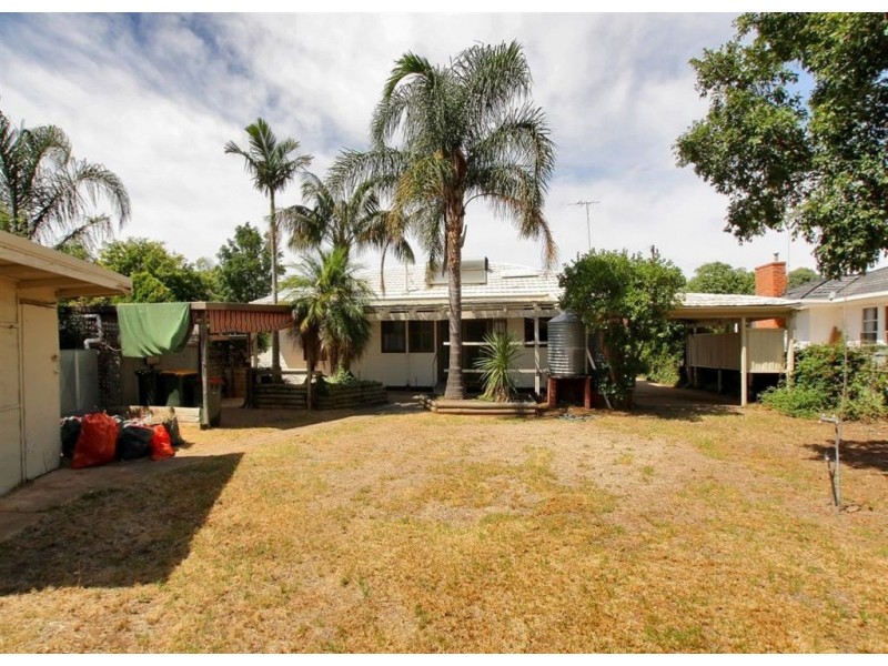 76 Dunrobin Road, Hove SA 5048