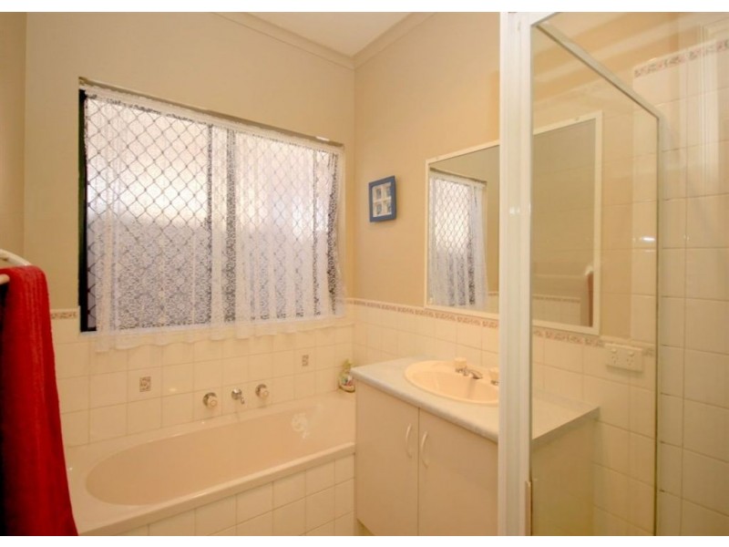 11 Lanark Avenue, Mitchell Park SA 5043