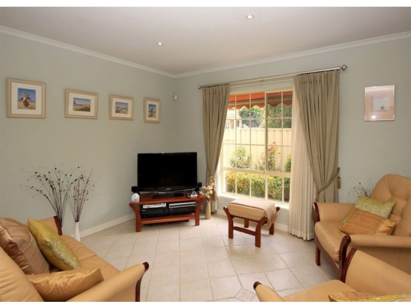 2 Mayfair Avenue, Somerton Park SA 5044