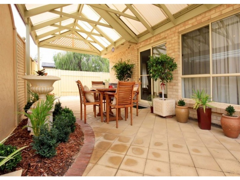 2 Mayfair Avenue, Somerton Park SA 5044