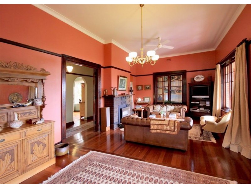 23 Marine Parade, Seacliff SA 5049