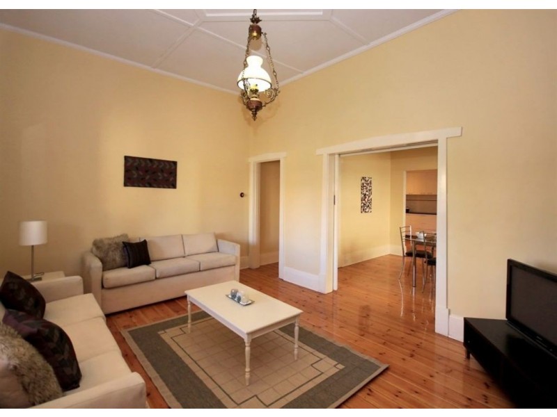 4 South Street, Henley Beach SA 5022