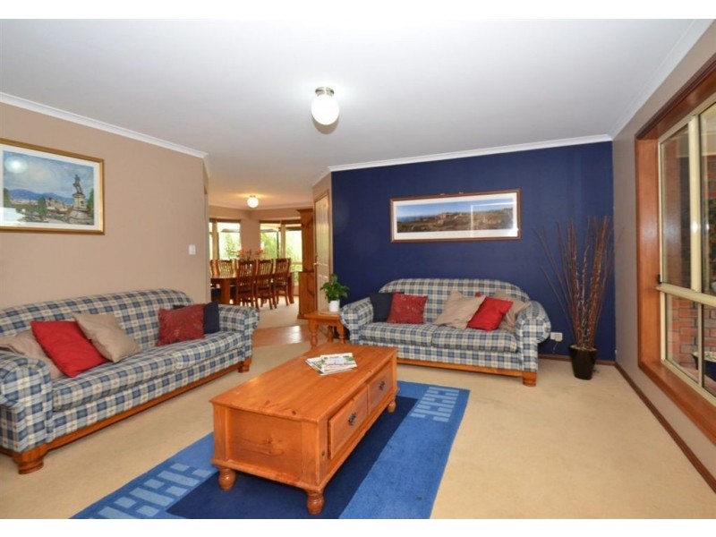 8 Opala Court, Hallett Cove SA 5158