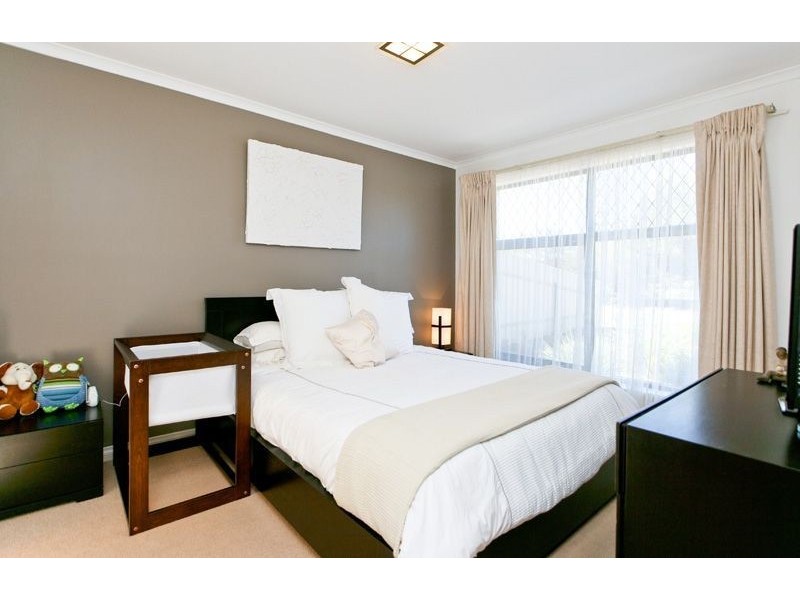 8B Railway Tce, Hove SA 5048