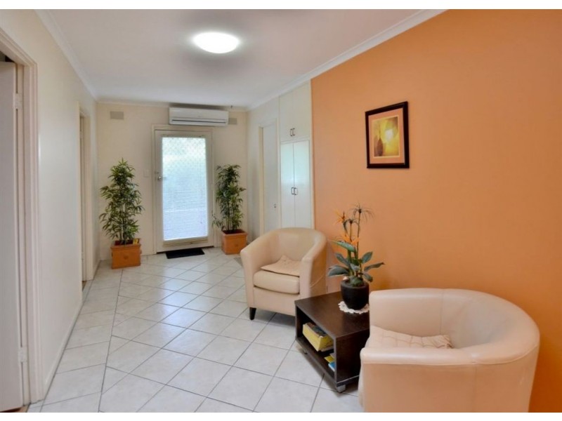 17 St Andrews Crescent, Novar Gardens SA 5040