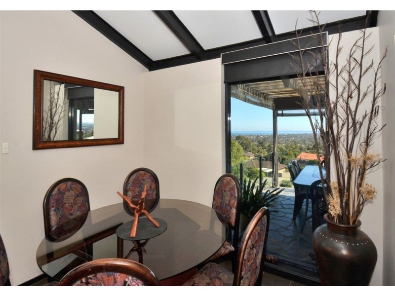 35 Seacombe Crescent, Seacombe Heights SA 5047