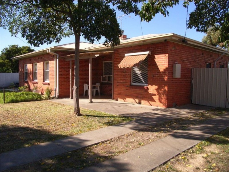 32 Weroona Avenue, Park Holme SA 5043