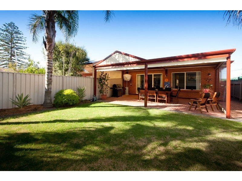 2A Brooklyn Avenue, Glenelg North SA 5045