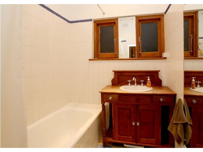 8 Griffiths Road, Plympton Park SA 5038