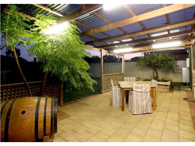 8 Griffiths Road, Plympton Park SA 5038