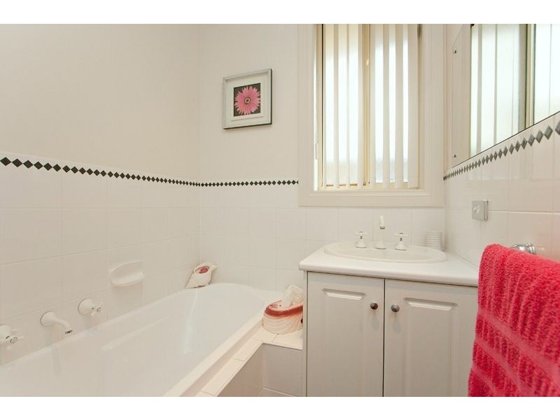 8 Rothesay Avenue, Glenelg North SA 5045