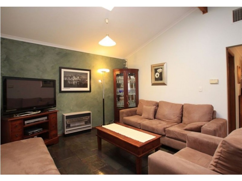 6 Tigress Drive, Hallett Cove SA 5158