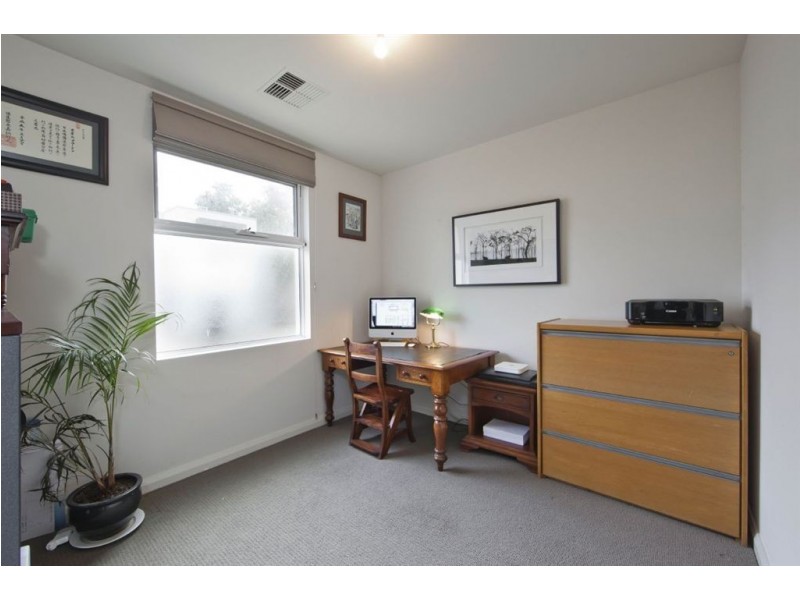 1/125 Military Road, Henley Beach South SA 5022