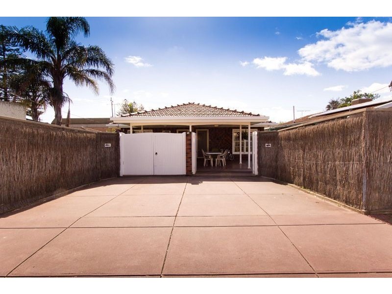 1/25 Boundary Road, Glenelg South SA 5045