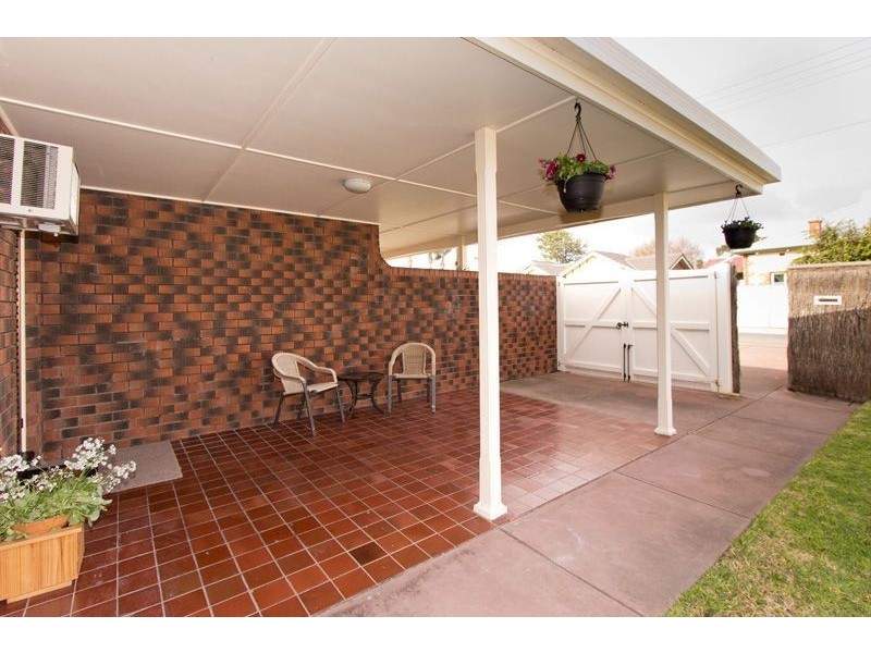 2/25 Boundary Road, Glenelg South SA 5045