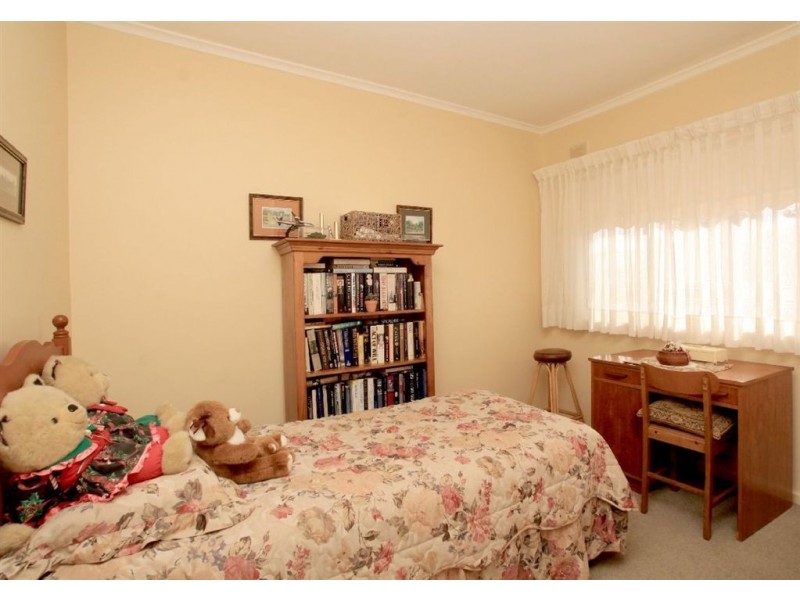 17 Coach House Drive, Novar Gardens SA 5040