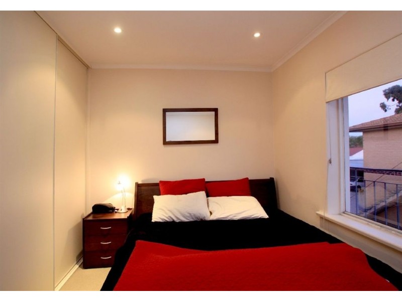 5/26 Wellington Street, Glandore SA 5037