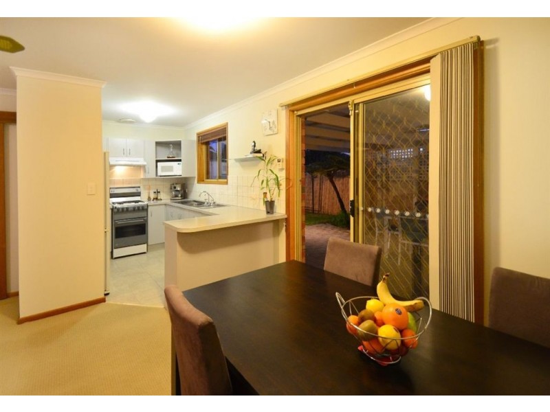 2 Walker Avenue, Clovelly Park SA 5042