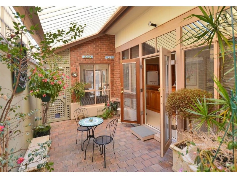 1/1 Lymington Street, Glenelg SA 5045