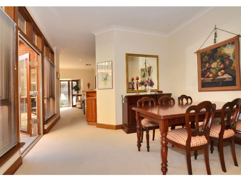 1/1 Lymington Street, Glenelg SA 5045