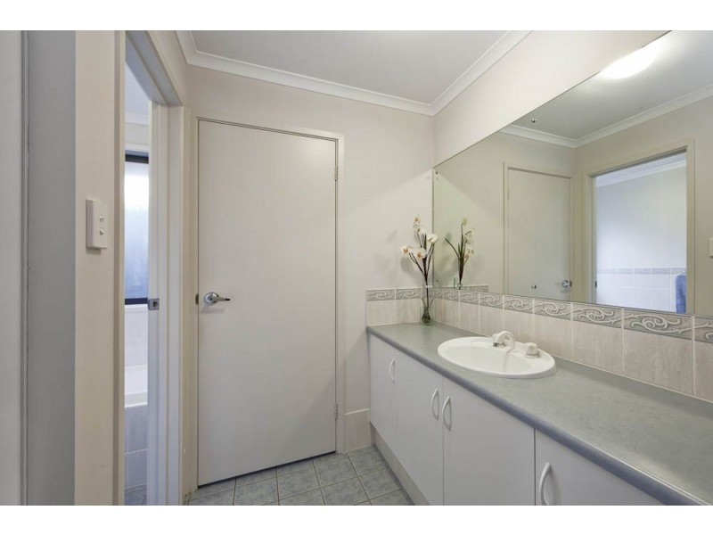 15 Blacksmith Avenue, Walkley Heights SA 5098