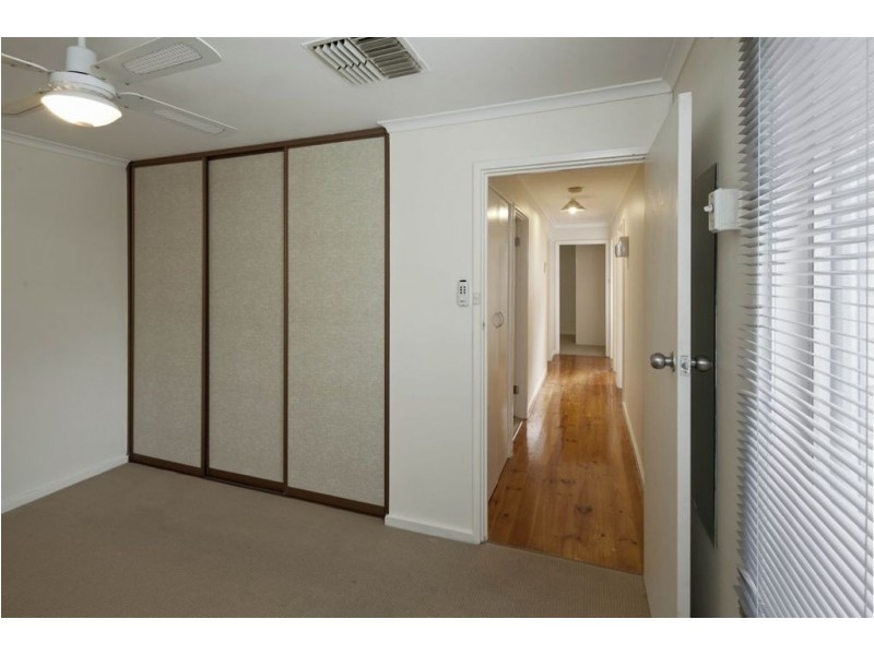 32 Dukas Drive, Ingle Farm SA 5098