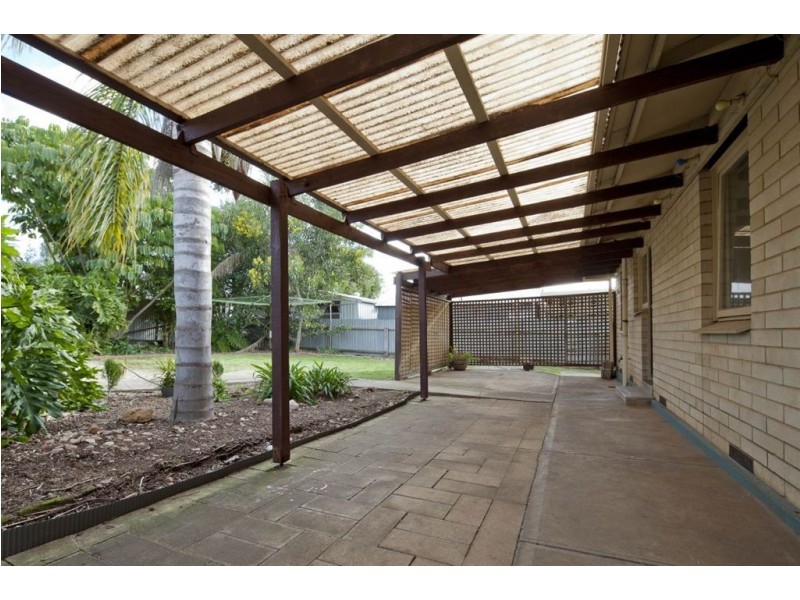 32 Dukas Drive, Ingle Farm SA 5098