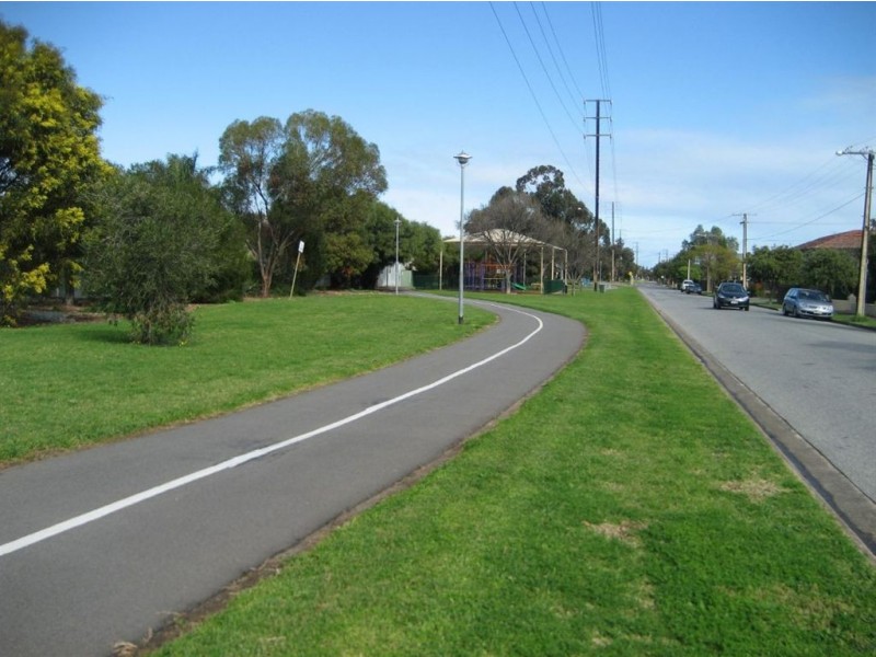 27 Carlton Road, Camden Park SA 5038