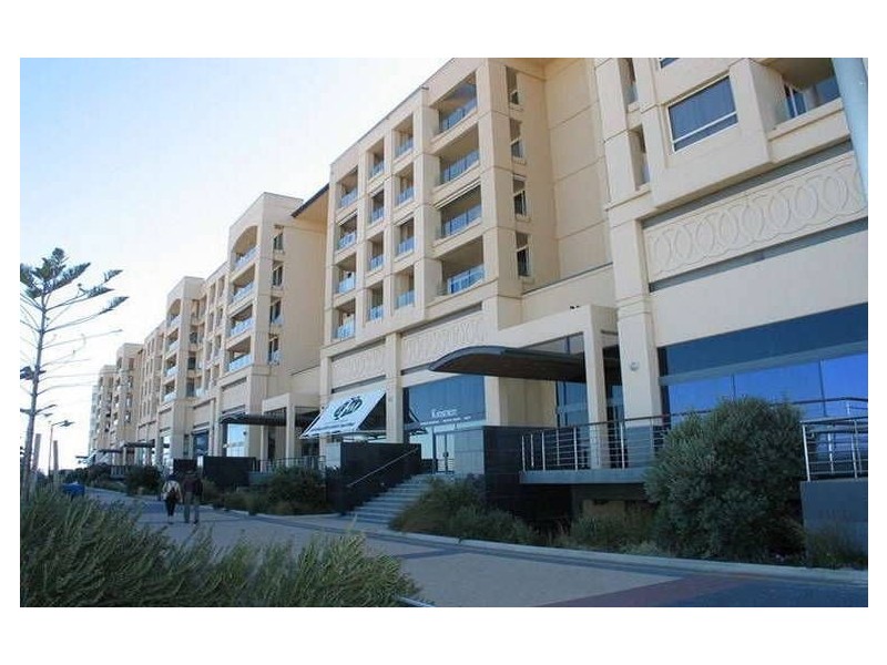 1/9 Holdfast Promenade, Glenelg SA 5045