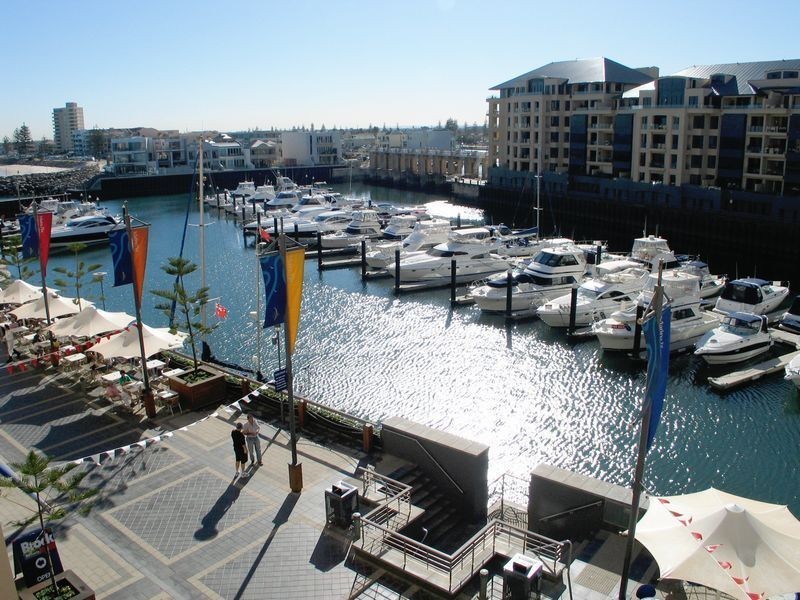 1/9 Holdfast Promenade, Glenelg SA 5045