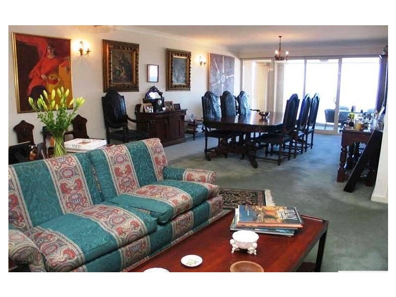 1/9 Holdfast Promenade, Glenelg SA 5045