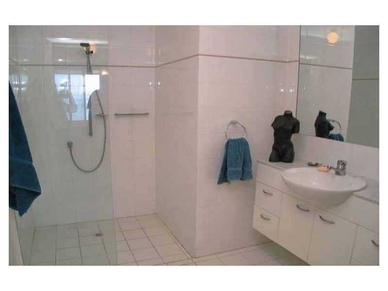 1/9 Holdfast Promenade, Glenelg SA 5045