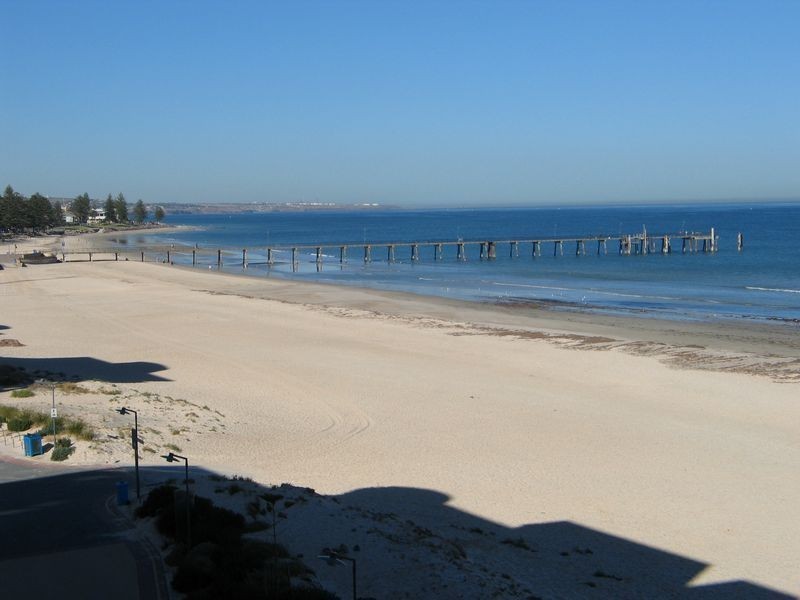 1/9 Holdfast Promenade, Glenelg SA 5045