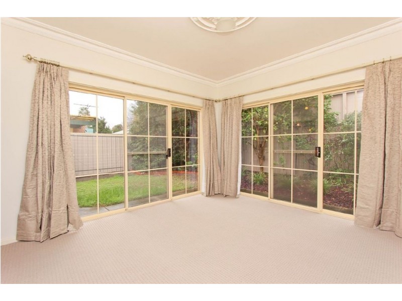 4/9 St Leonards Court, Glenelg North SA 5045