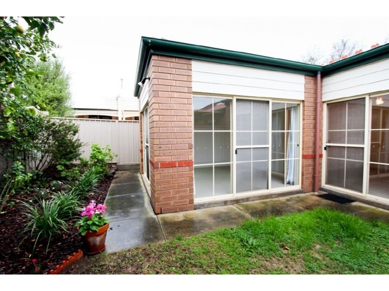 4/9 St Leonards Court, Glenelg North SA 5045