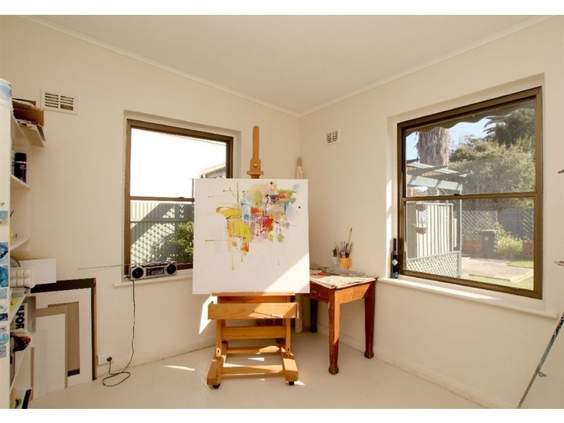 16 Hardy Avenue, Glengowrie SA 5044