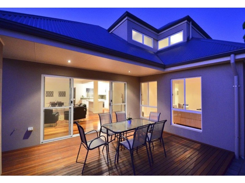 23A Pine Avenue, Glenelg North SA 5045