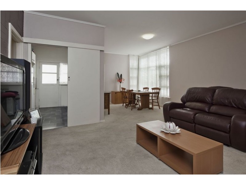 1/49 Downing Street, Hove SA 5048