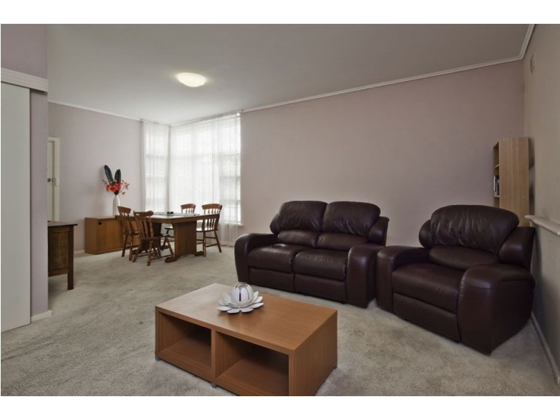 1/49 Downing Street, Hove SA 5048