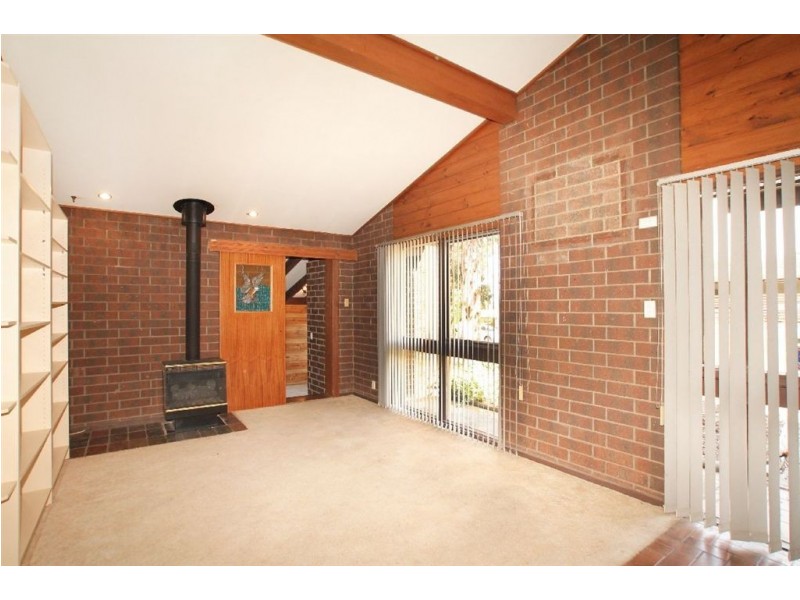 2 Oxley Court, Hackham SA 5163