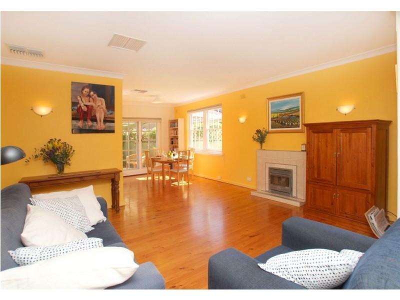 116 Halsey Road, Henley Beach South SA 5022