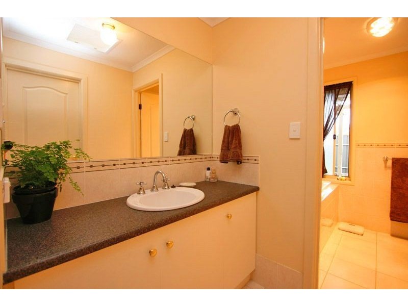 5 Collins Street, Largs North SA 5016