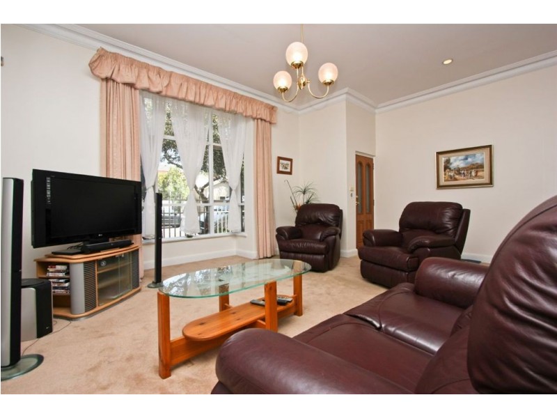 28C Waterloo Street, Glenelg SA 5045